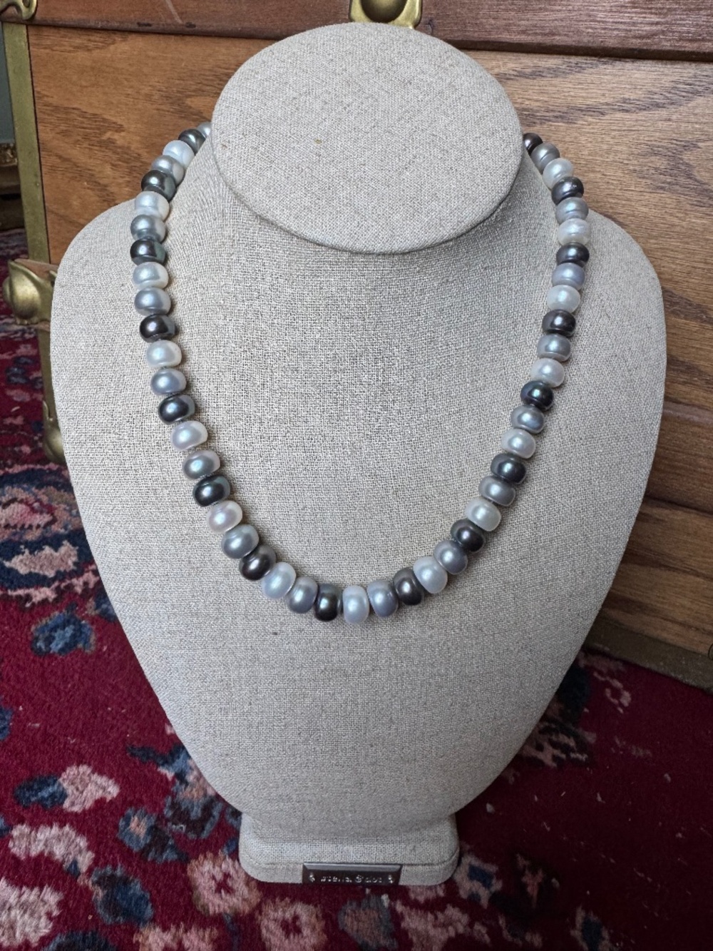 Genuine Freshwater Pearl Necklace, Sterling Silver Clasp” 67.2g